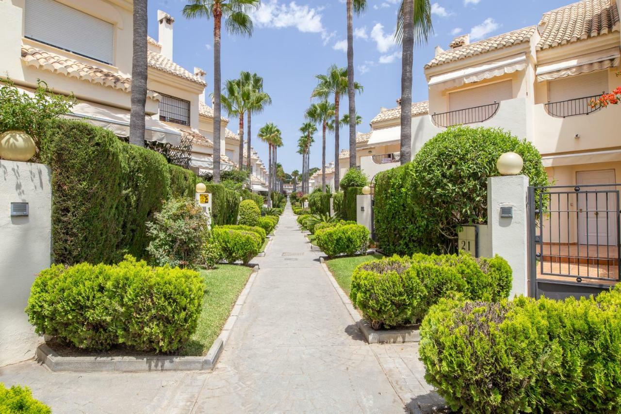Stylish Townhouse In Beachfront Complex 马尔韦利亚 外观 照片